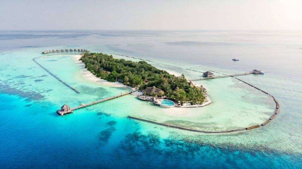 Aerial view of Komandoo Maldives Island Resort (Photo: Komandoo Maldives)