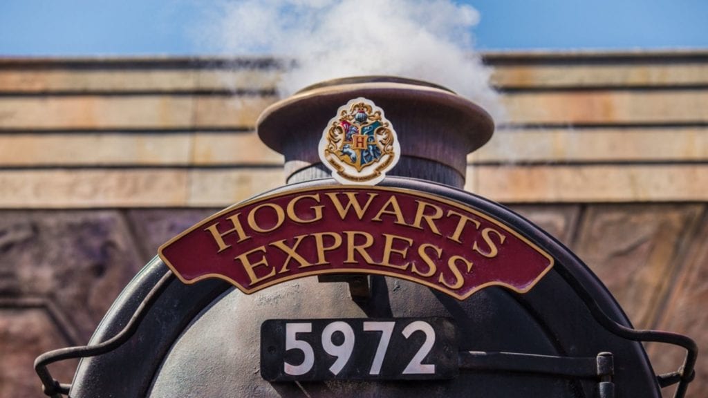The Hogwarts Express connects Diagon Alley and Hogsmeade at the Wizarding World of Harry Potter in Orlando (Photo: Shutterstock)