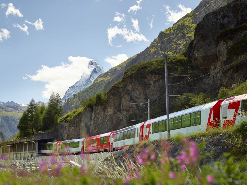 Imatge panoràmica del viatge en tren des del Glacier Express