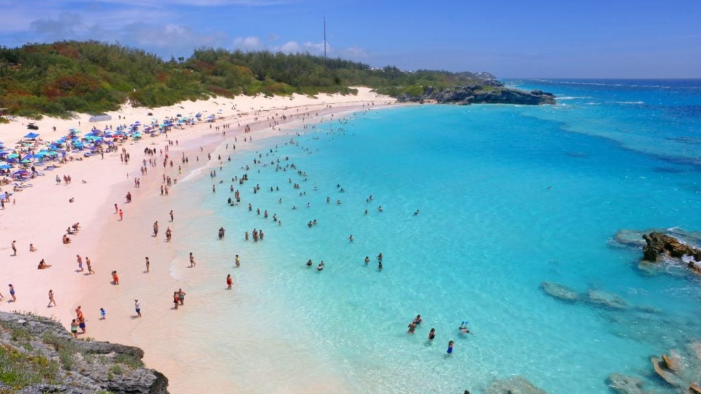 Horseshoe Bay Beach in Bermuda (Photo: Shutterstock)