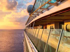 Cruise ship at sea (Photo: Shutterstock)