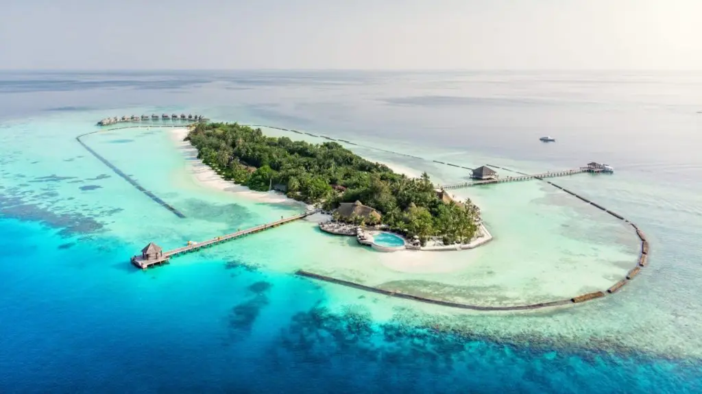 Aerial view of Komandoo Maldives Island Resort (Photo: Komandoo Maldives)