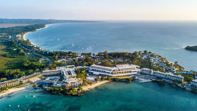 Aerial view of Negril, Jamaica (Photo: Shutterstock)