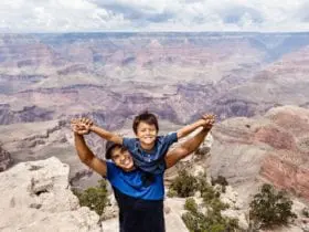 Father and son enjoying a day at Grand Canyon National Park (Photo: @jeniek_smile via Twenty20)