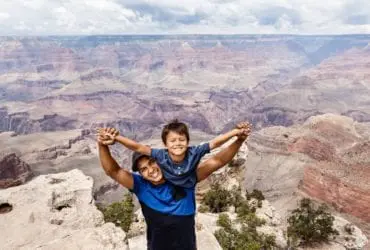 Father and son enjoying a day at Grand Canyon National Park (Photo: @jeniek_smile via Twenty20)