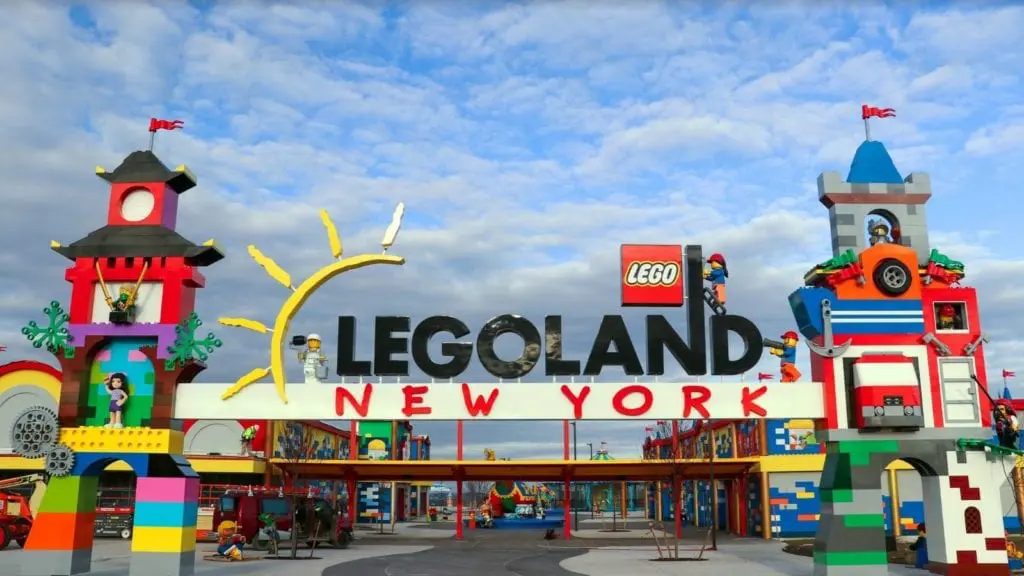 The entrance to LEGOLAND New York (Photo: LEGOLAND)