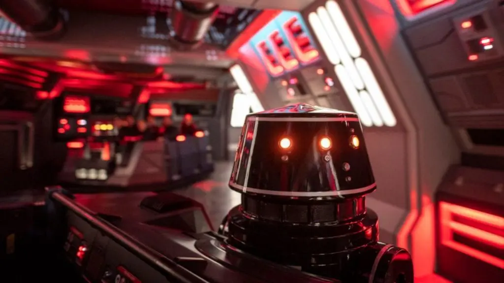 First Order R5-series astromech droids pilot troop transports onboard a Star Destroyer in Star Wars: Rise of the Resistance (Photo: Kent Phillips)