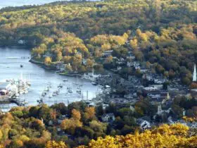 New England vacations in Camden, Maine (Photo: VisitMaine)