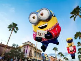 Minions on parade at Universal Orlando (Photo: Universal)