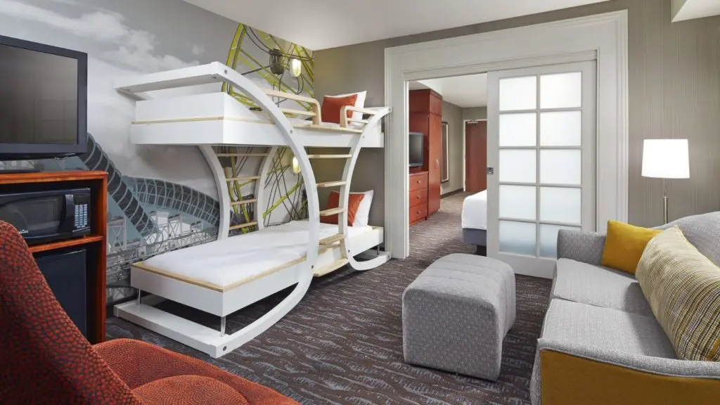 A double queen kids suite at Courtyard by Marriott Anaheim Theme Park Entrance (Photo: Marriott)