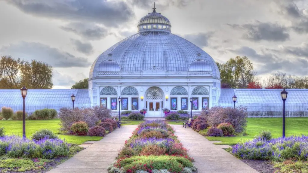 Buffalo and Erie County Botanical Gardens (Photo: @backcreekphoto via Twenty20)