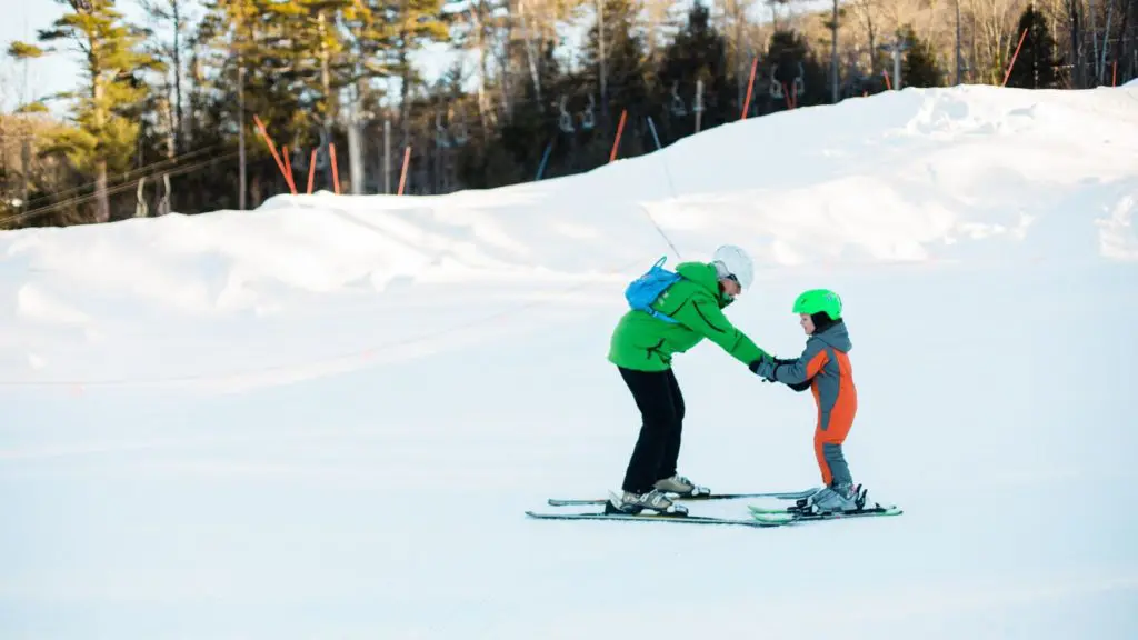 Learning to ski at Cranmore Mountain (Photo: Cranmore)