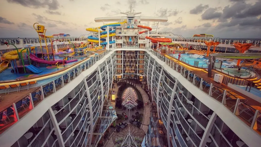 Interior view of Wonder of the Seas (Photo: Jeff Bogle)