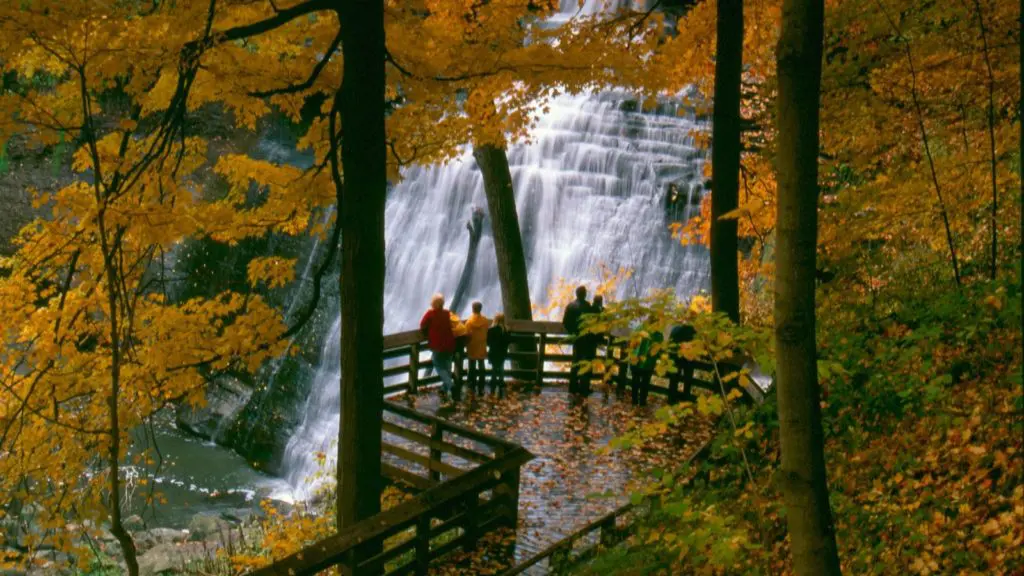 Cuyahoga Brandywine Falls observation area (Photo: National Park Service)