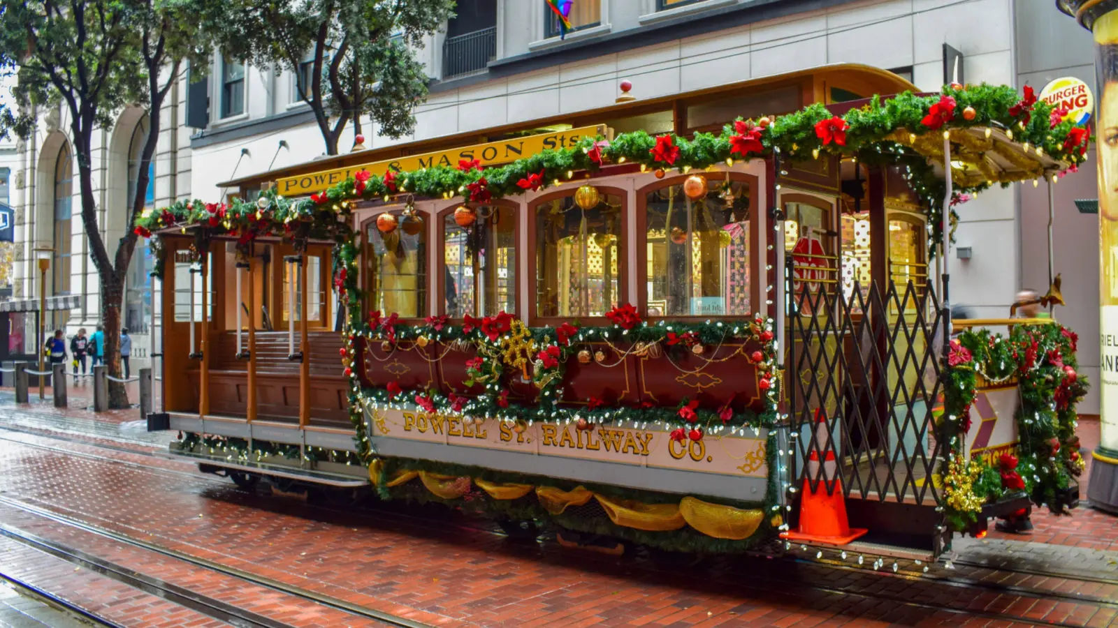 San Francisco cable car decorated for the holidays
