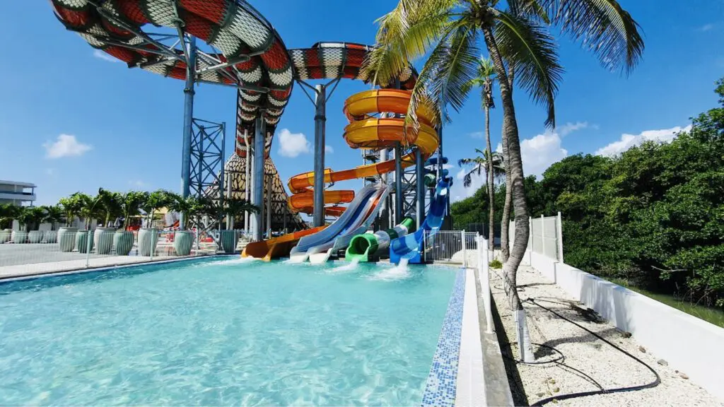 King Cobra water slide at Mangrove Beach Corendon Curacao All-Inclusive Resort (Photo: Mangrove Beach Corendon Curacao)