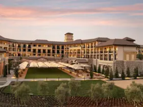 View of the Grand Reserve at the Meritage at dusk