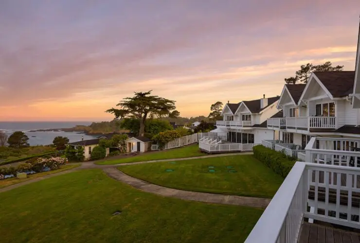 sunset view of Little River Inn in Mendocino and Pacific Ocean in the background