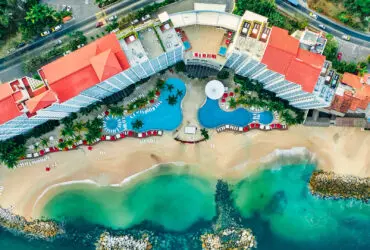 Hotel with two swimming pools and a beach