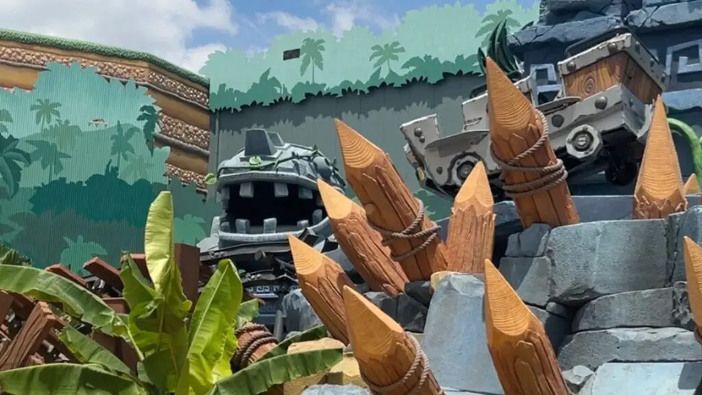 Mine-Cart Madness races through a jungle environment full of waterfalls, golden temples, and familiar characters (Photo: Josh Roberts)