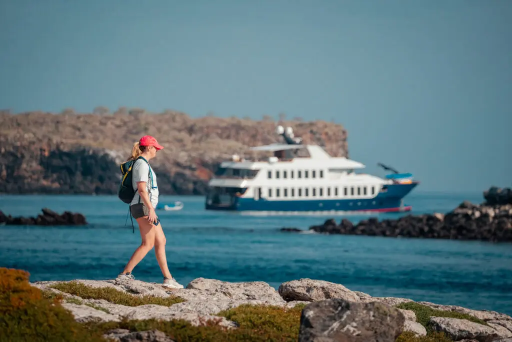 EcoVenutra offers private yacht experiences for multi-generational families.