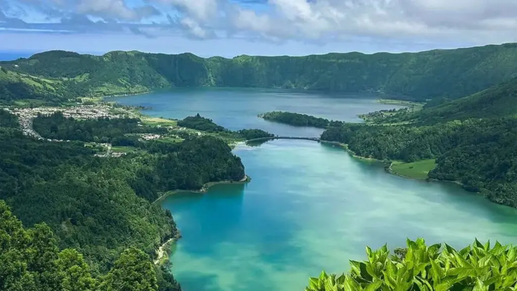 A view of a turquoise lagoon in the Azores