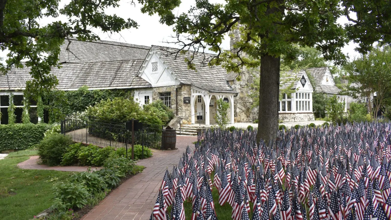 Big Cedar Lodge buildings and lawn of American flags
