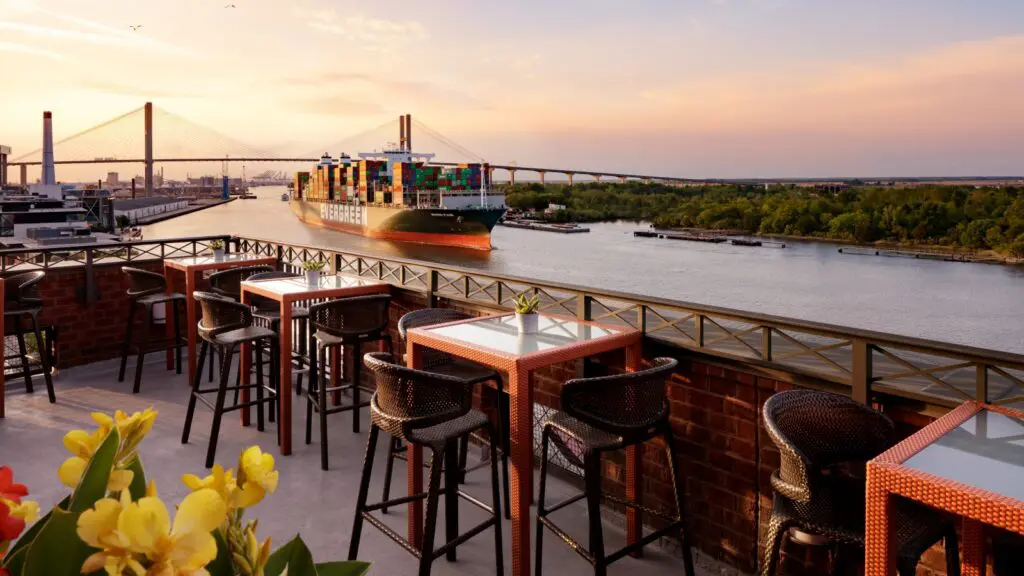 The rooftop bar overlloking the river at Hotel Orielle, an Autograph Collection Hotel