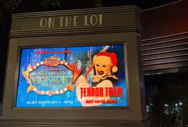 Terror Tram at Halloween Horror Nights (Photo: Tarah Chieffi)