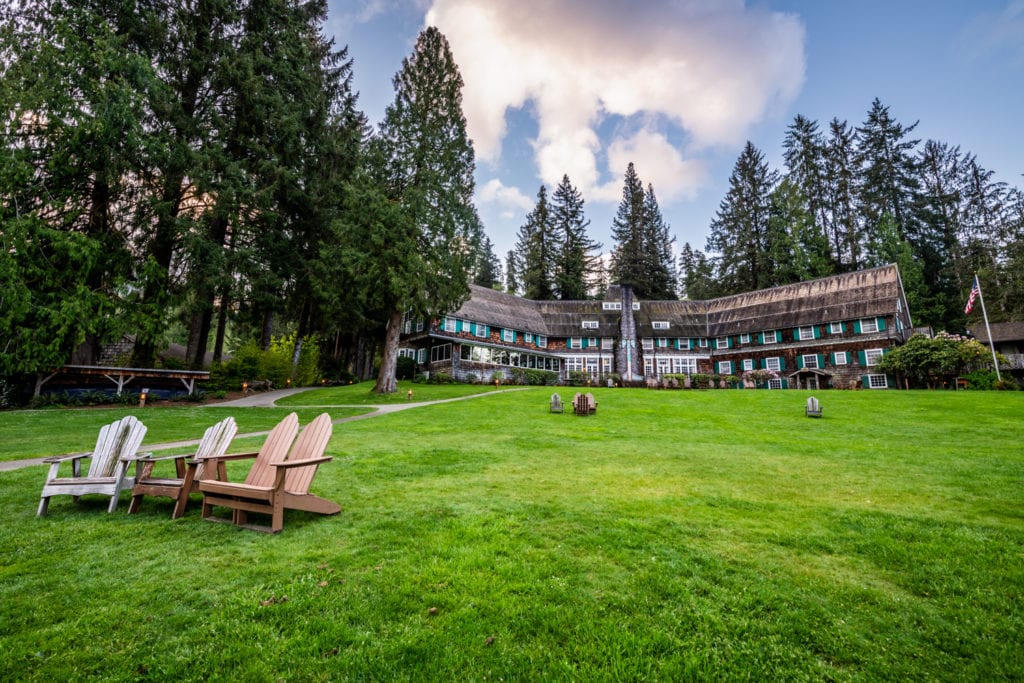 exterior of Lake Quinault Lodge