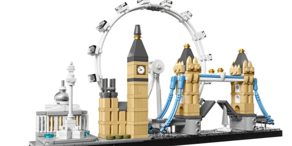 gambar set LEGO Architecture London yang telah dirakit