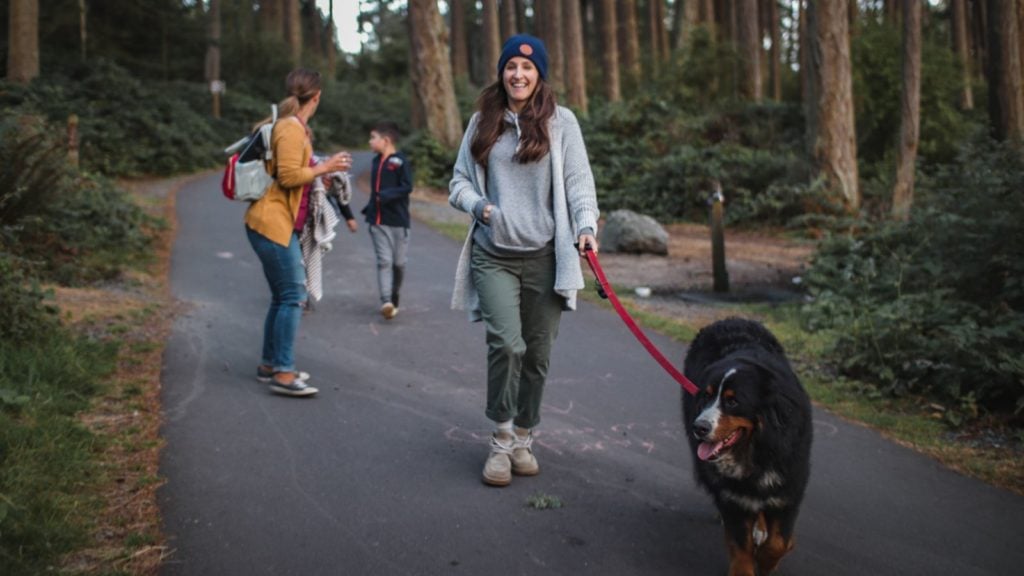 Don't let your dog off leash at a campground (Photo: @jordvdz via Twenty20)