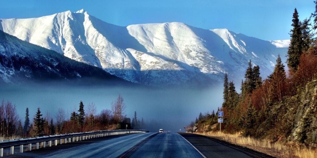 Alaska's AK-1 is full of scenic vistas (Photo: Twenty20)