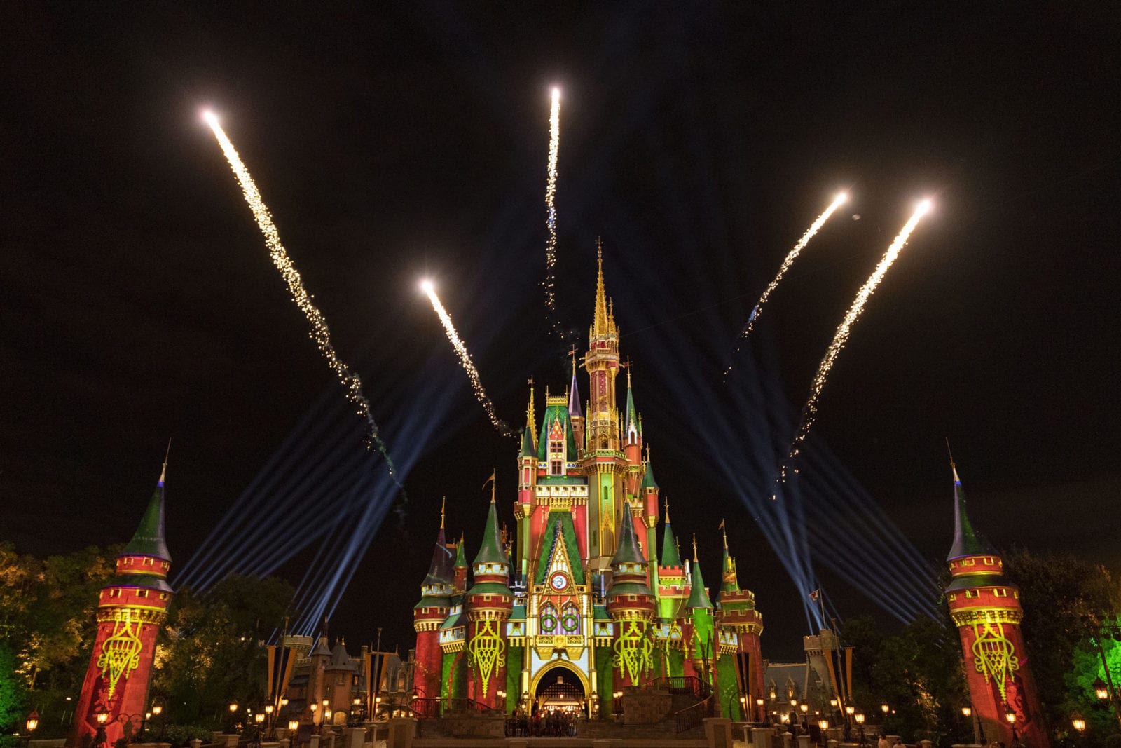 Pyrotechnic Pixie Dust Adds Holiday Cheer to Cinderella Castle