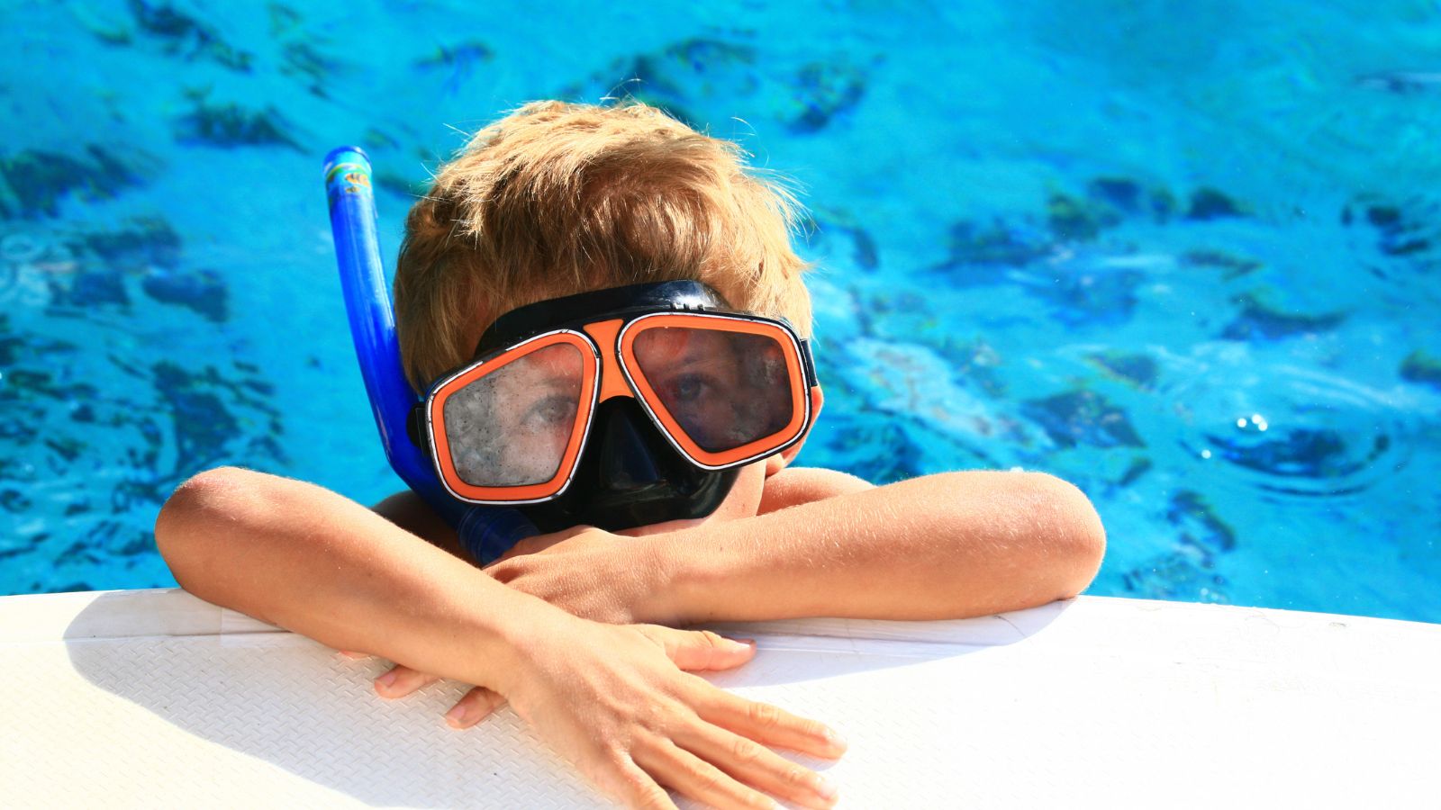 Snorkeling gear for kids (Photo: Shutterstock)