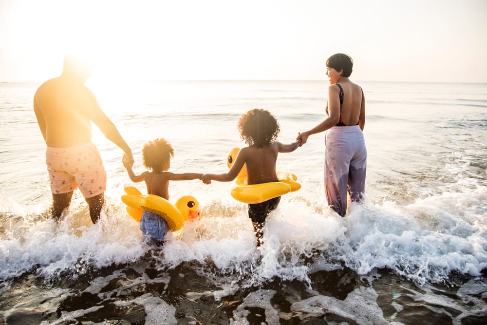 20 Best Family Vacation Spots in the U.S. (2023) - FamilyVacationist