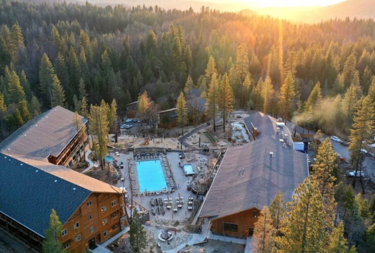 Hotels near Yosemite National Park: Rush Creek Lodge
