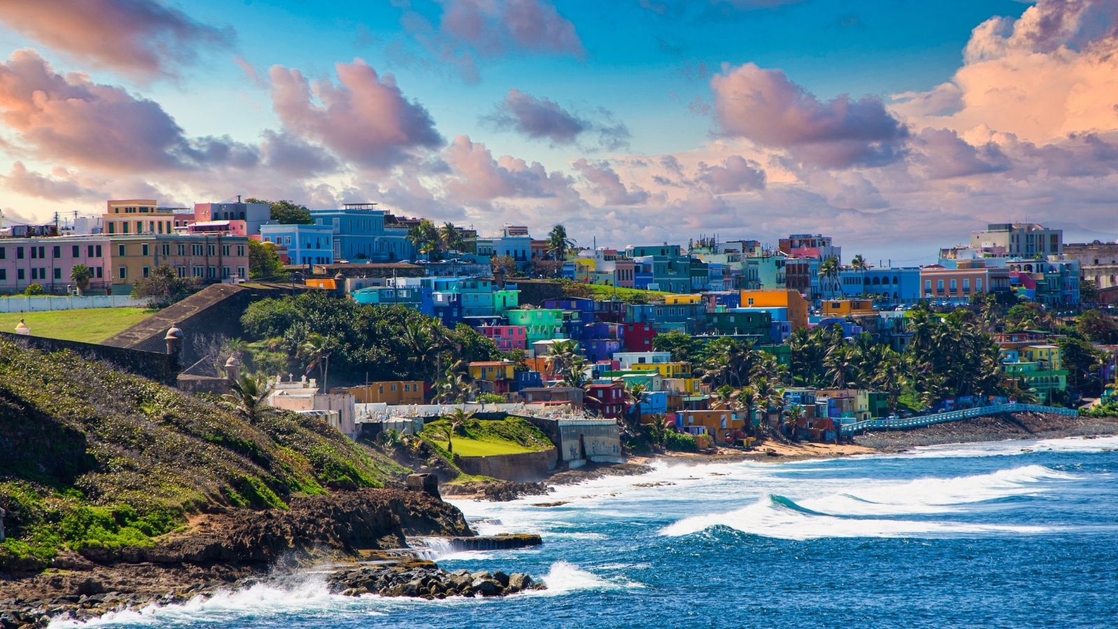 The colorful coast of Old San Juan, Puerto Rico (Photo: Shutterstock)