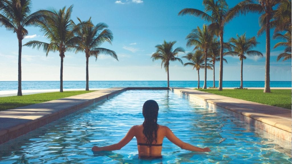 Lap Pool at Lighthouse Pointe at Grand Lucayan Resort (Photo: Lighthouse Pointe)