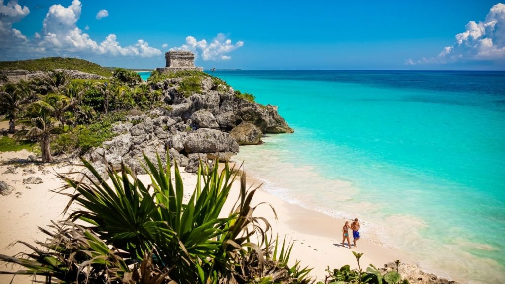 The beaches and ruins of Tulum near Playa del Carmen, Mexico (Photo: @StudioLaurent via Twenty20)