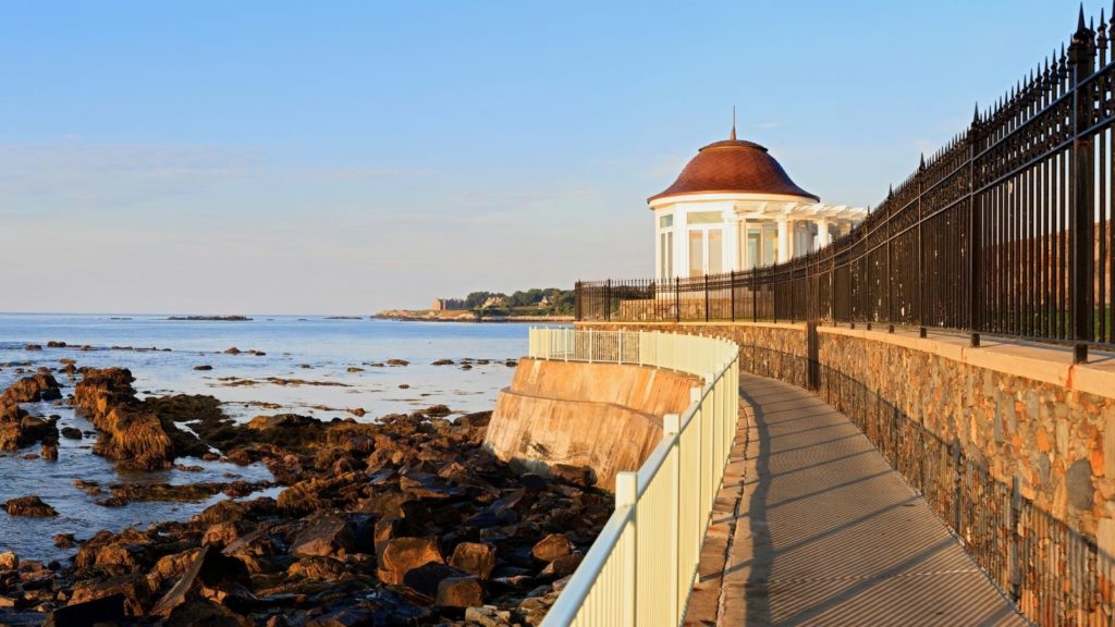 Cliff Walk in Newport, Rhode Island (Photo: Rhode Island Commerce Corporation)