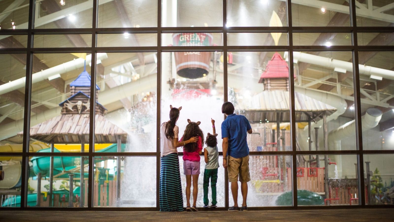 13 Best Indoor Water Parks in the U.S.