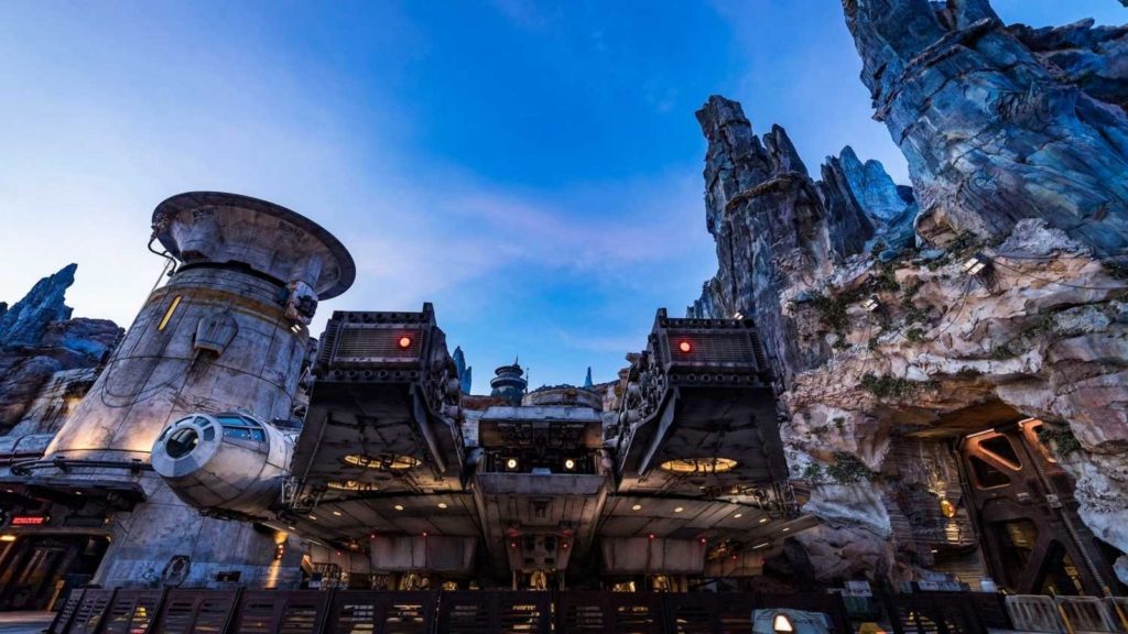 5 Secret Things You Can Do at Star Wars Galaxy's Edge (2024