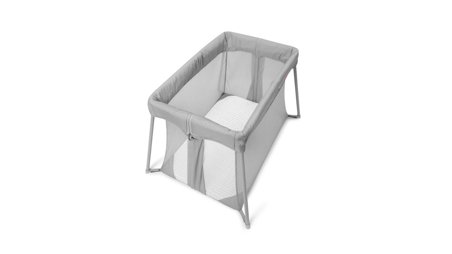 The 8 Best Portable Travel Cribs for Babies (2022) FamilyVacationist