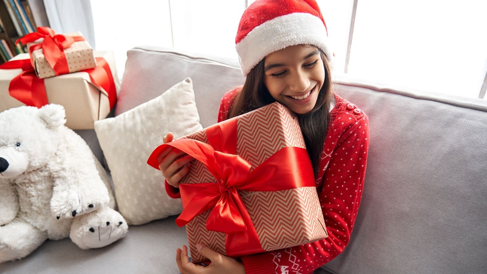 Christmas Gifts for Teens and Tweens (Photo: Shutterstock)