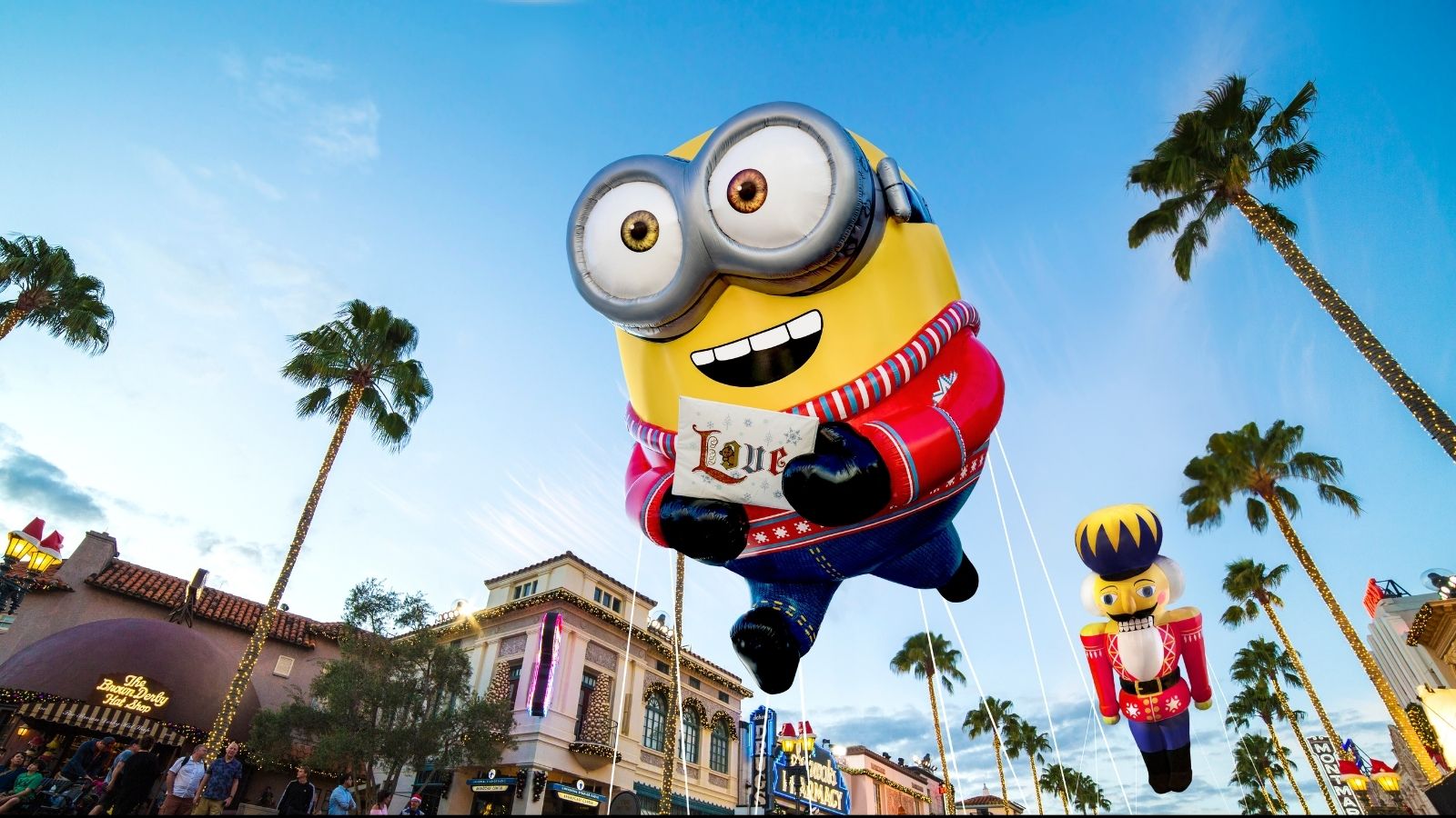 Minions on parade at Universal Orlando (Photo: Universal)
