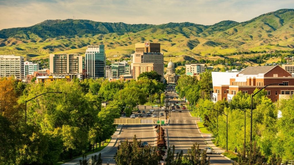 Natural beauty abounds in Boise (Photo: Boise Convention and Visitors Bureau).jpg