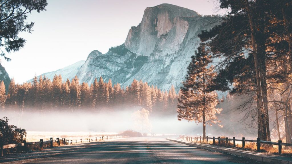 Yosemite Half Dome (Photo: @A.mop via Twenty20)