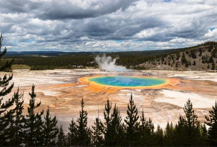 Grand Prismatic Spring at Yellowstone National Park (Photo: NPS)