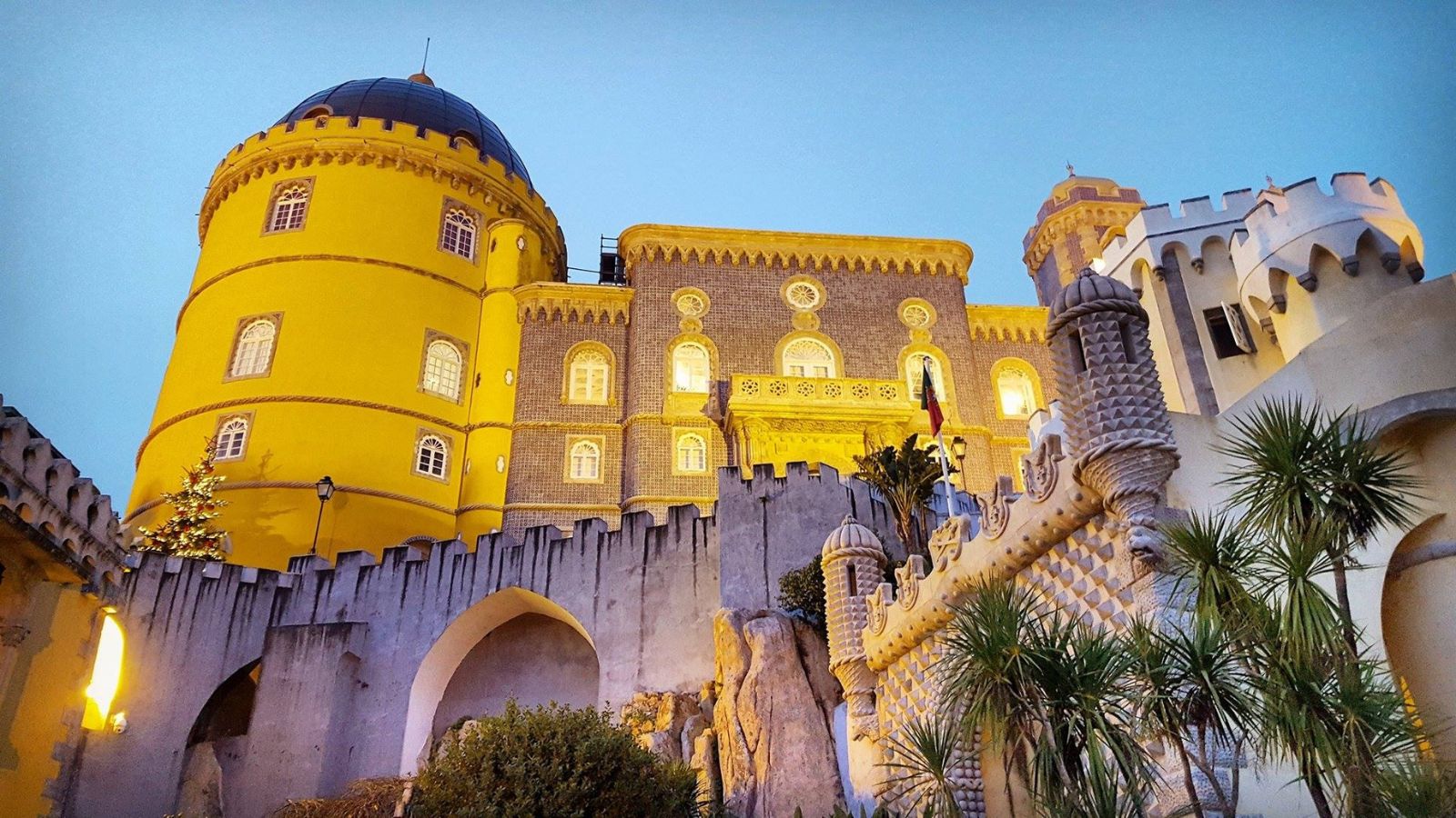 Pena Palace in Portugal (Photo: @mike_mode via Twenty20)
